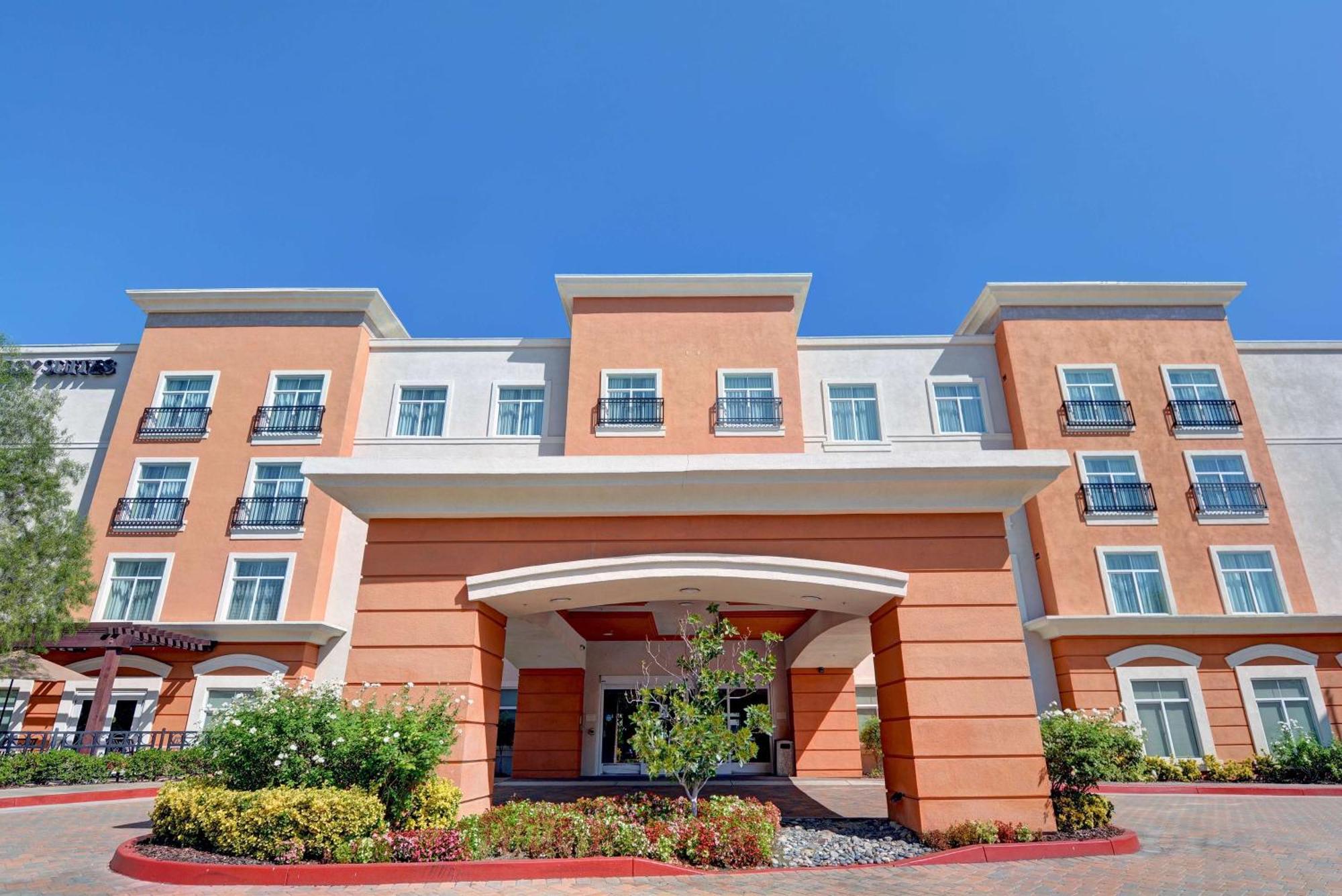 Embassy Suites ולנסיה מראה חיצוני תמונה