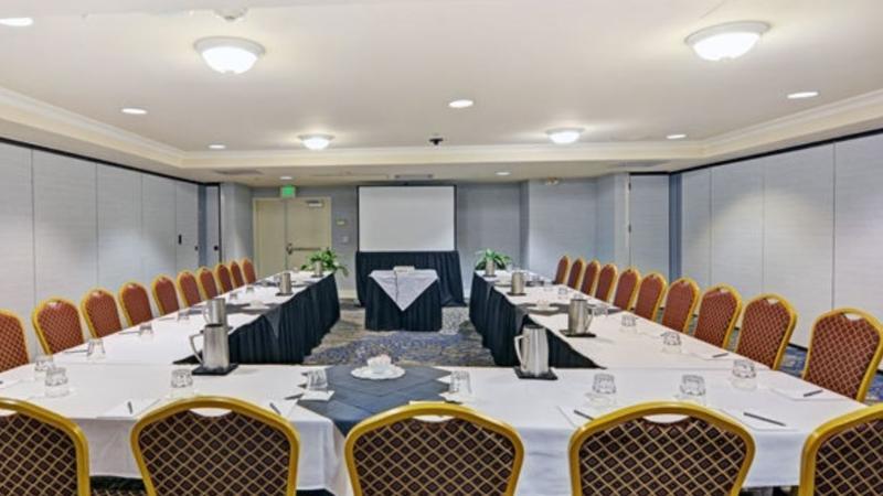 Embassy Suites ולנסיה מראה חיצוני תמונה